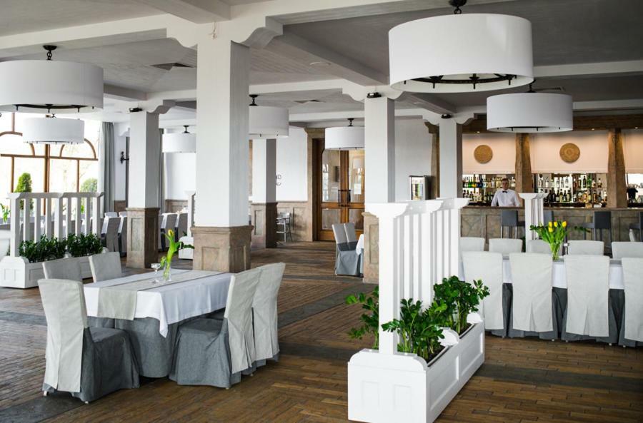 Hotel Ros Піш Екстер'єр фото