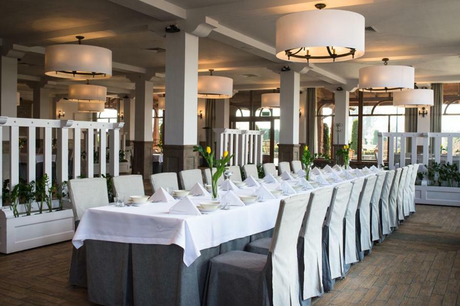 Hotel Ros Піш Екстер'єр фото