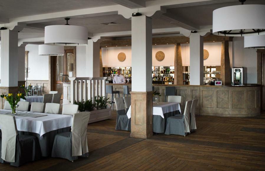 Hotel Ros Піш Екстер'єр фото